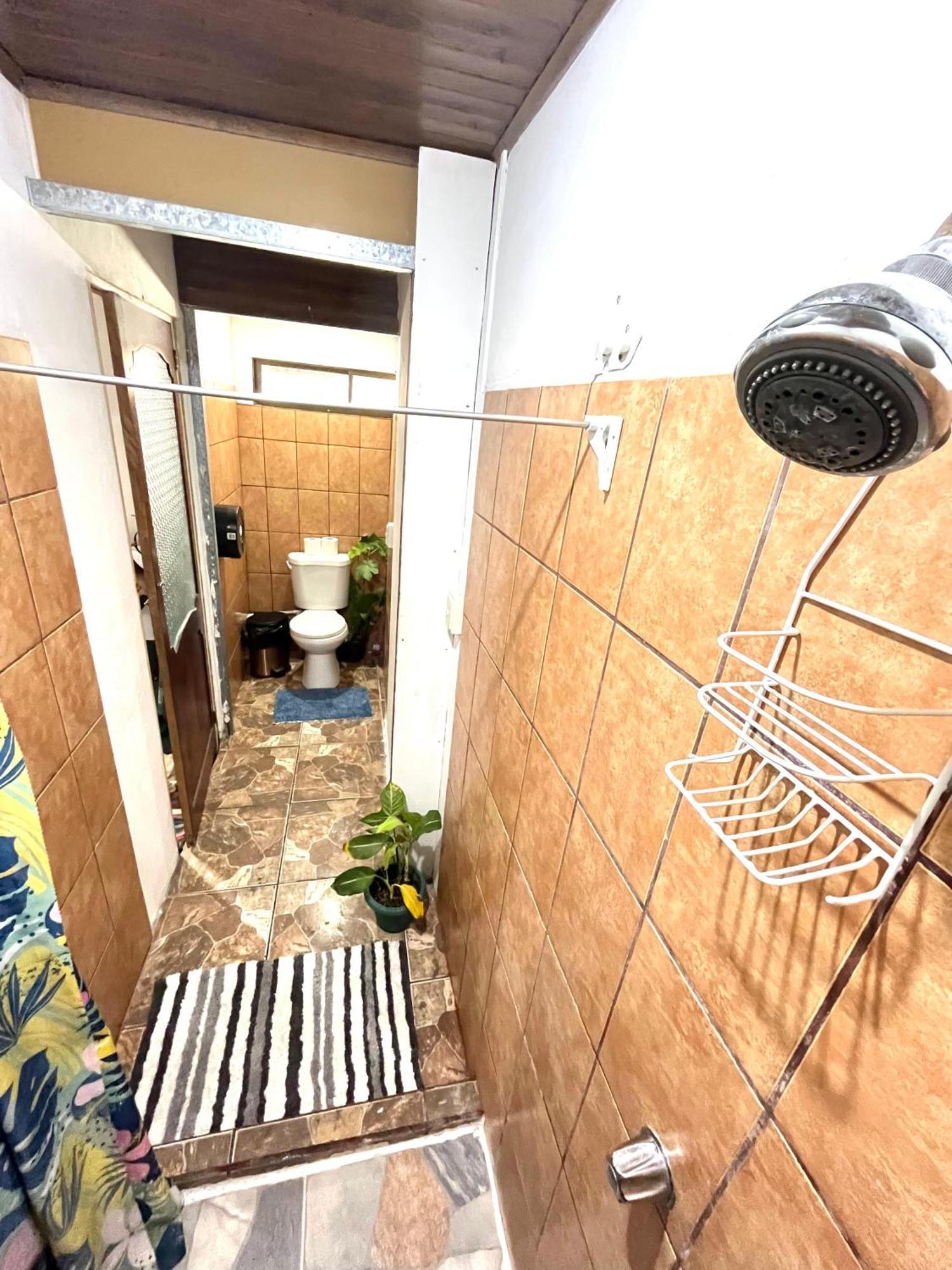Cheap Hostel Quepos Zewnętrze zdjęcie